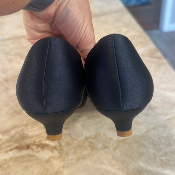 Erijunor dress kitten heel size 9 - Picture 3 of 8